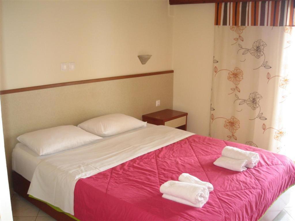 Bella Vista Hotel "By Checkin" Hersónissos Chambre photo