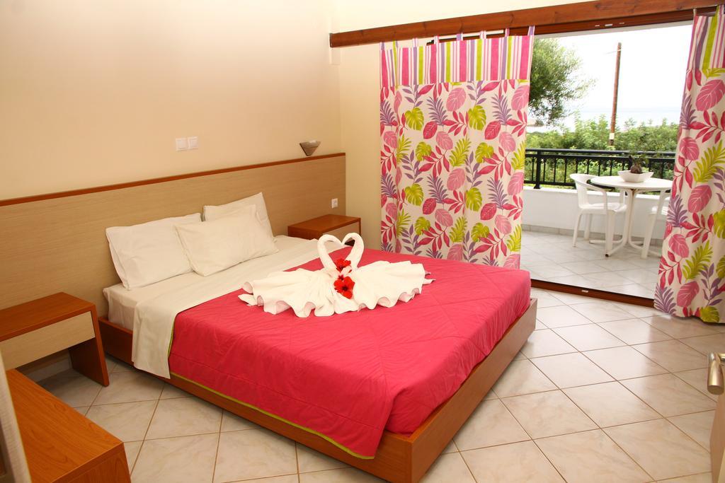 Bella Vista Hotel "By Checkin" Hersónissos Extérieur photo