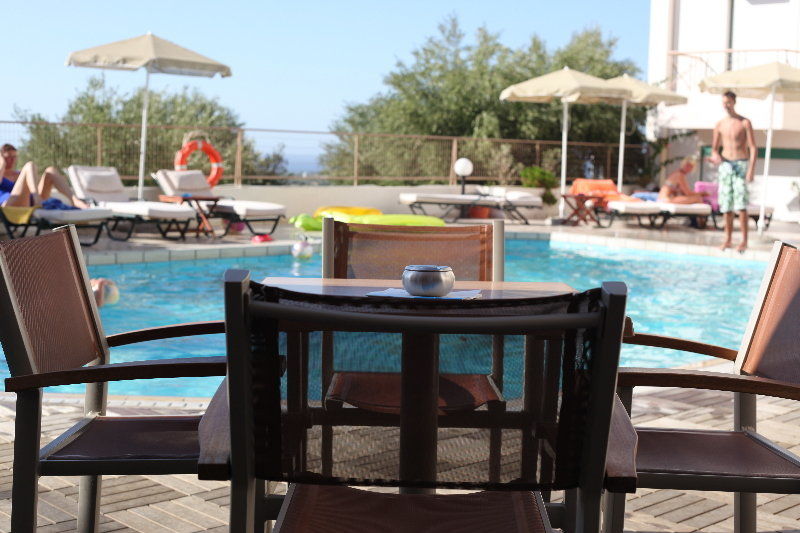 Bella Vista Hotel "By Checkin" Hersónissos Extérieur photo